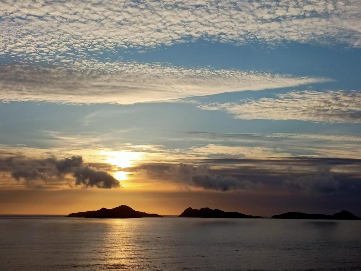 Precioso Apartamento Con Terreno Y Vistas A Cies Vigo Esterno foto
